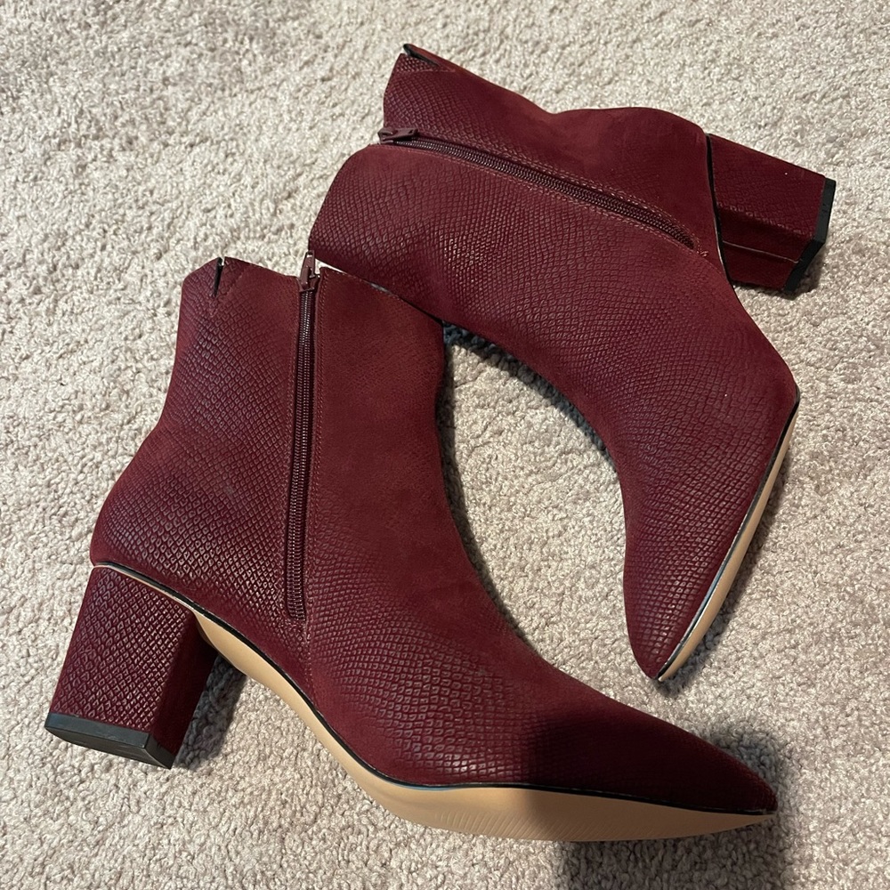 Comfortview Loreli Bootie—Brand New—Never Worn